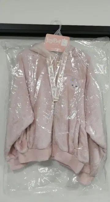 리나벨 후드티 더피&프렌즈