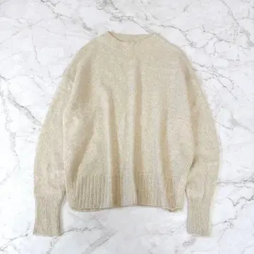 그린 라벨 릴랙싱 FOX MIX 와이드 보틀넥 니트 복슬복슬