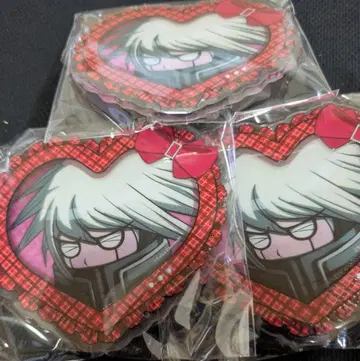 단간론파 하트형 아크릴 배지 키보 3개 세트