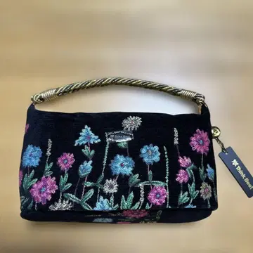 새상품 Think Bee! 꽃무늬 자수 핸드백