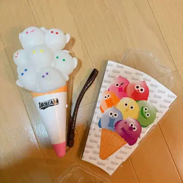 ISCREAM 아이스크림 콘형 응원봉