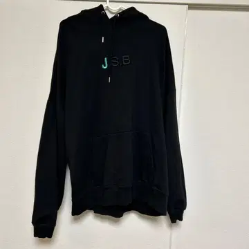 J.S.B. 후드 부착 블랙 후드티