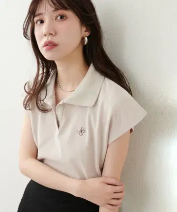 natural couture 자수 프렌치 슬리브 피케 셔츠