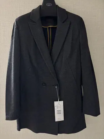 택 포함 새상품 투모로우랜드 차콜 그레이 테일러드 자켓