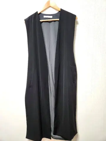 gira 블랙 롱 베스트