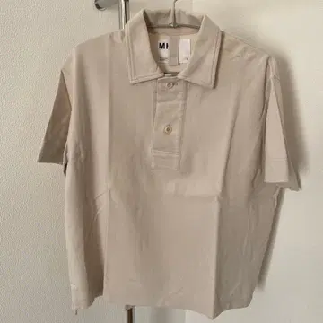 MHL. 베이지 반팔 피케 셔츠