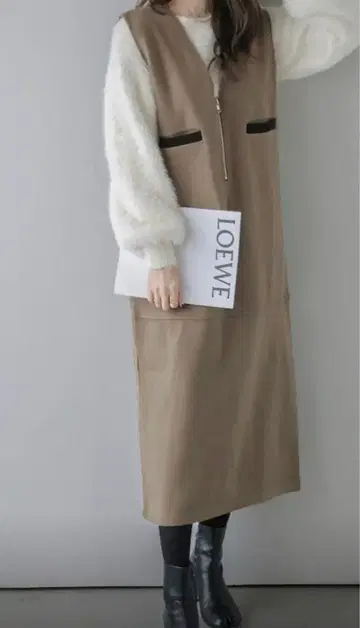 점퍼 스커트 브라운