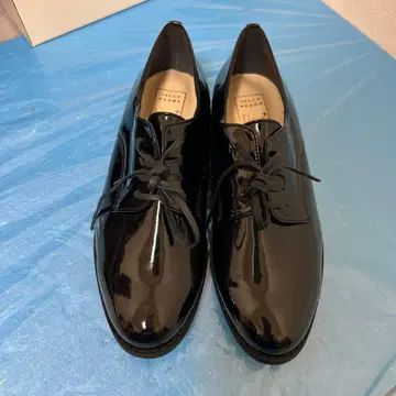 블랙 레이스업 슈즈