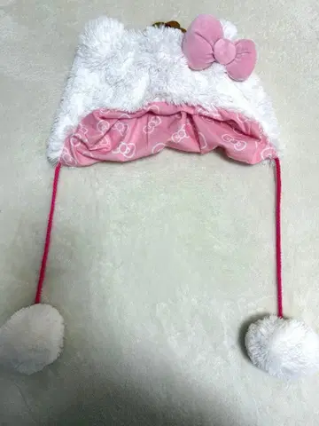 유니버설 키티 팬 캡 모자