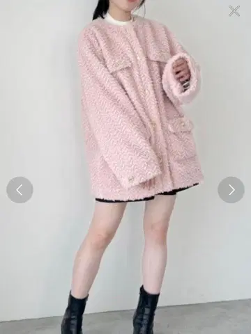 다즐린 보아 프렌치불 점퍼 핑크