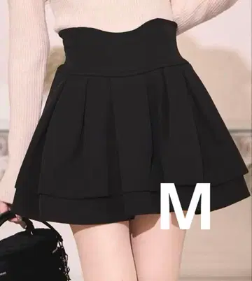 미셸 마카롱 블랙 스커트