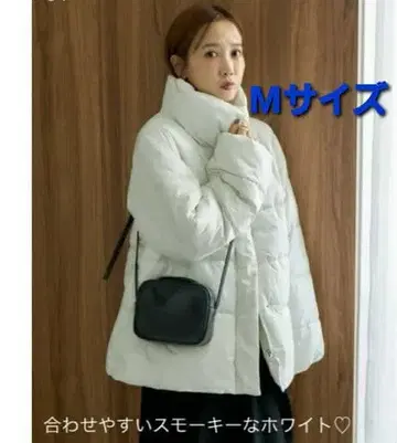 시마무라 다나카 리나 x 복숭아 패딩 자켓 M 사이즈 중백