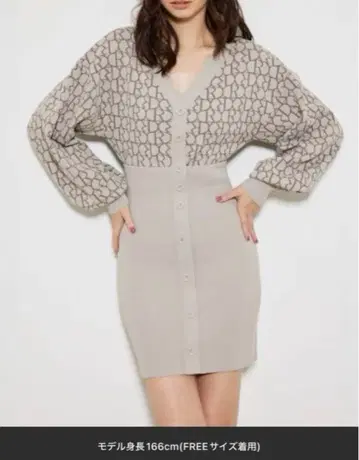 rienda R 모노그램 미니 니트 원피스