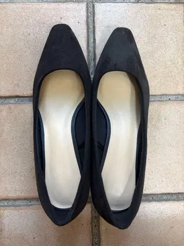 플랫슈즈 펌프스 로우힐 블랙 23cm