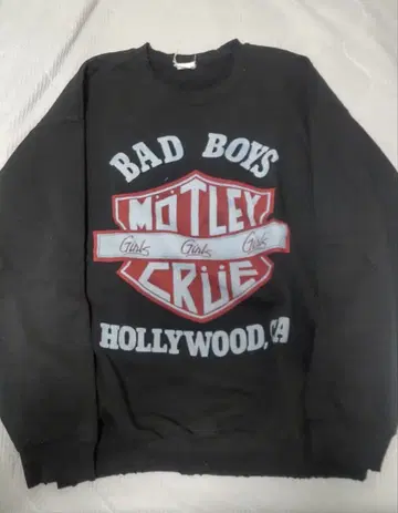 BAD BOYS MOTLEY CRUE 맨투맨 블랙
