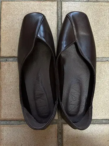 Vivian 비비안 플랫슈즈 펌프스 발레 슈즈 브라운