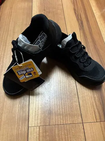 Skechers 슬립온 스니커즈 블랙