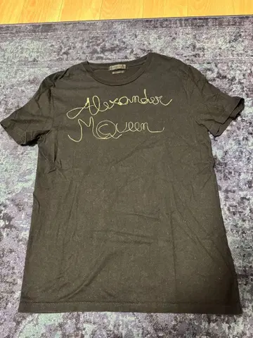 [ 새상품급 ] Alexander McQueen 블랙 T셔츠 M