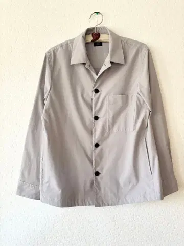 새상품 유니클로 감동 셔츠 자켓 남성용 M 라이트 그레이