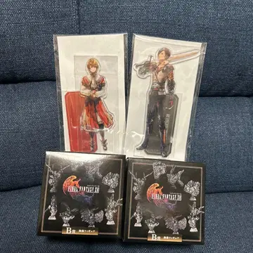 파이널 판타지 XVI 아크릴 스탠드 2체 세트 & 흉상 피규어 2점