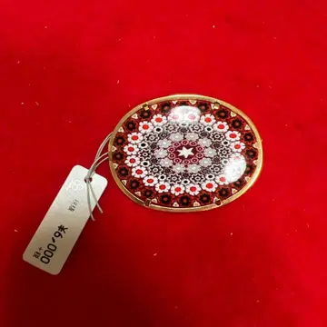 꽃무늬 에나멜 오벌 브로치