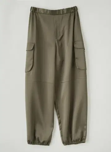 택 포함 새상품 LOUNIE 새틴 카고 개더 팬츠 카키