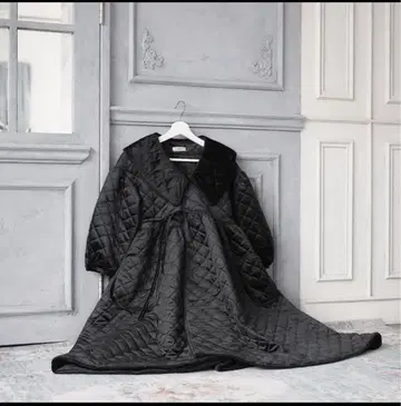 릴릴리 pain 퀼팅 코트