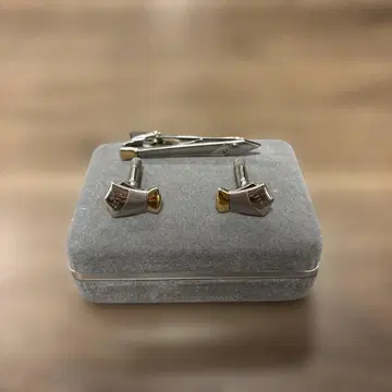 ELLE 넥타이핀 커프스 단추 세트