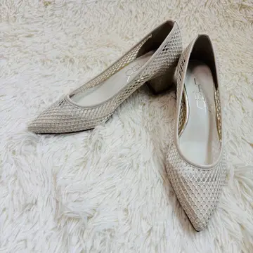 LE TALON 4.5cm 포인트 넷 펌프스 아이보리 23cm