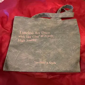 반 클리프 아펠 아트 데코 토트백 정원 미술관