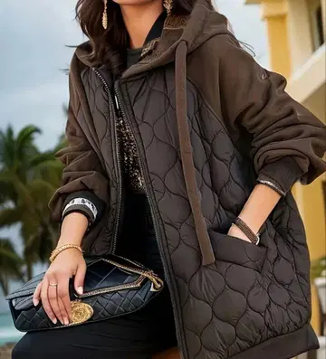다크 브라운 퀼팅 다운 자켓