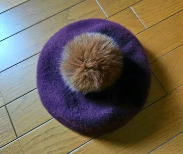 CA4LA 버건디 베레모 퍼 포함