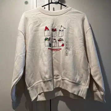 UNIQLO 맨투맨 셔츠 산리오