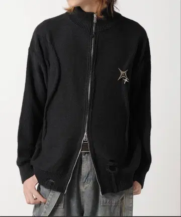 데미지 드라이버 니트