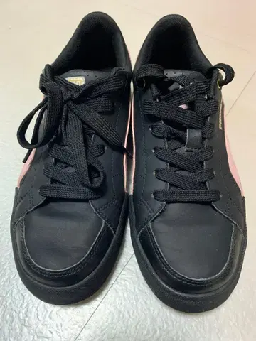 미사용 새상품! PUMA 스니커즈