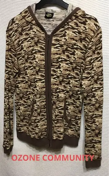 OZONE COMMUNITY 카모플라쥬 후드티