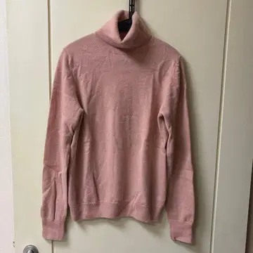 유니클로 캐시미어 터틀넥 스웨터 긴팔 L 핑크 니트