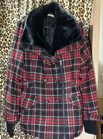 체크 무늬 더블 브레스트 자켓