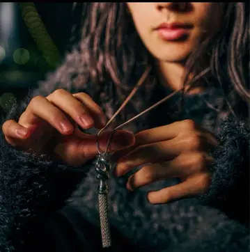 [ Llife ] CASCADE PENDANT NECKLACE