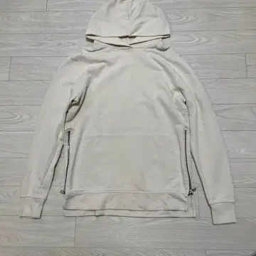 새상품급 JOHN ELLIOTT  사이드 지퍼 맨투맨 S