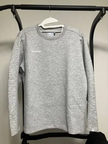 마무트 트레이닝복 그레이