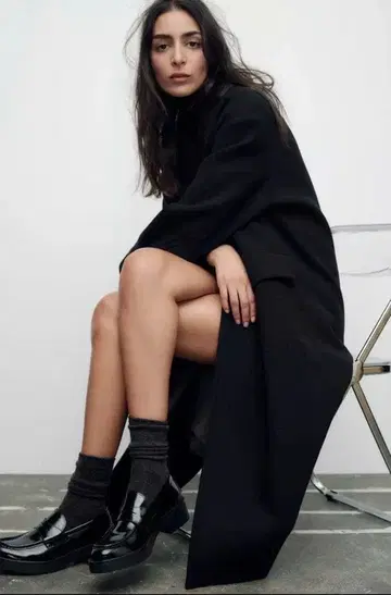 ZARA 블랙 로퍼 플랫폼