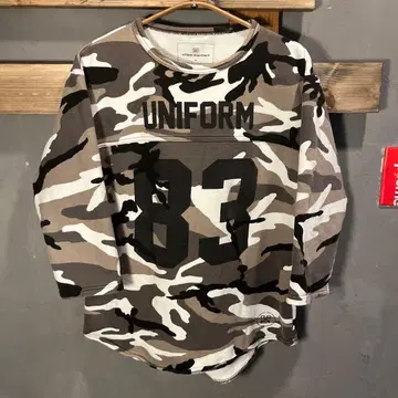 UNIFORM EXPERIMENT 넘버링 로고 7부 소매 풋볼