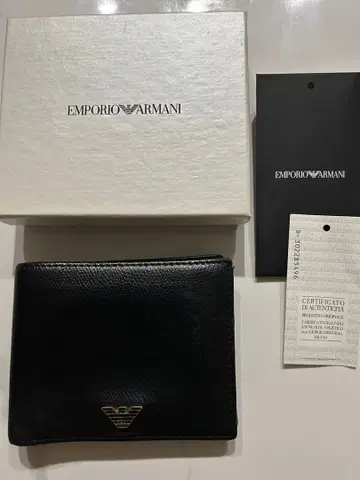 무료배송 EMPORIO ARMANI 접이식 지갑 블랙