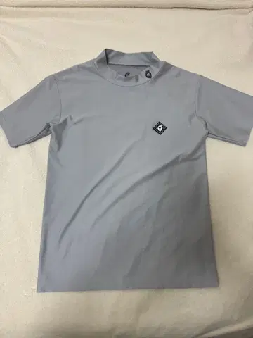 V12 그레이 모크넥 남성용 S 사이즈!!