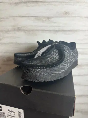 Clarks Wallabee bott 콜라보 uk8 하프