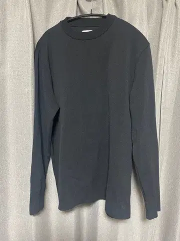 UNITED TOKYO 블랙 니트 S 스웨터