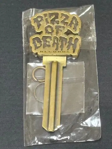 새상품 PIZZA OF DEATH 열쇠형 키링 C 피자 오브 데스