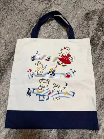 familiar 파밀리아 리아짱 피아노백 레슨백