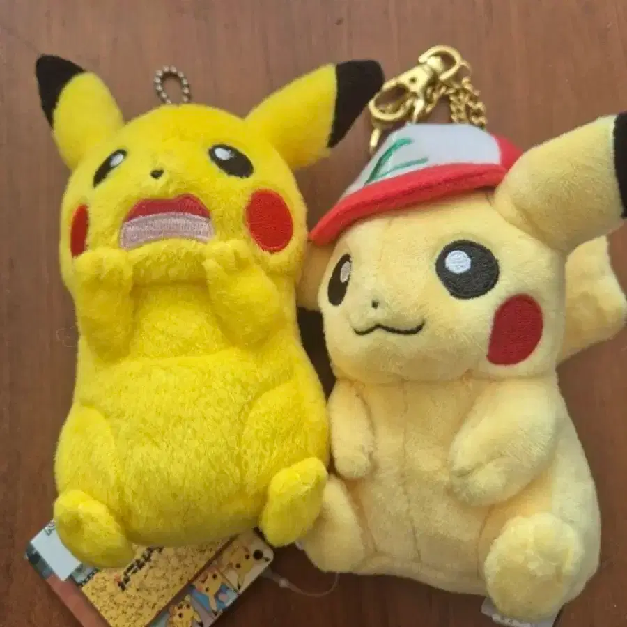 Pokémon Pikachu Doll Keyring Set of 2